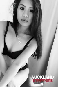 Auckland Bikini Girls - Jennifer