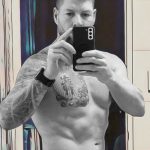 Auckland Hens Do Topless Waiter - Zac Adonis